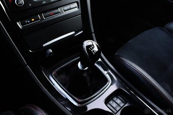 Ford Mondeo Combi 2.2 TDCi DPF Titanium - 17