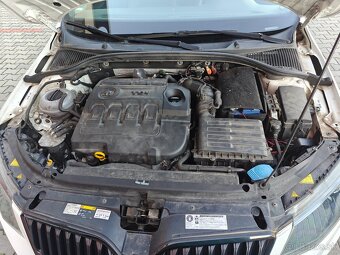 ŠKODA OCTAVIA RS COMBI DSG TDI - 17