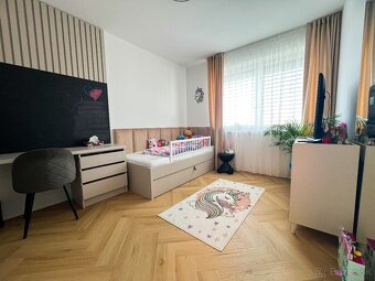 EXKLUZÍVNY 3i byt s terasou 44m,garážové a vonkajšie státie - 17