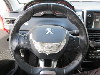 Peugeot 2008 1.2 PureTech 110 SS GT Line A/T - 17