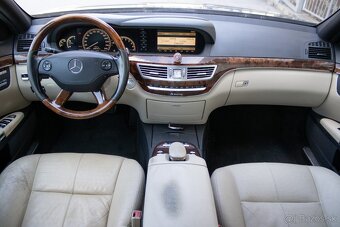 Mercedes-Benz S trieda Sedan 320 CDI 4-matic - 17