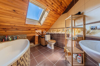 Jedinečný zrub v Nízkych Tatier – ideálny pre rodinu aj ako  - 17