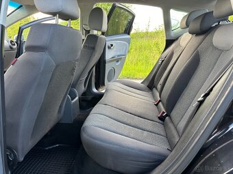 Seat Leon 1.4  63 kW benz + LPG - 17