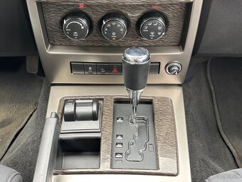 Jeep Cherokee KK 2.8 CRDI, 147kw, AT 5, 4x4 r.v 2011 - 17