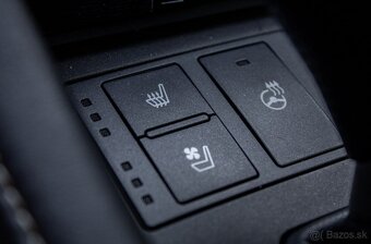 Lexus RC F Executive V8 - TOP STAV - 17