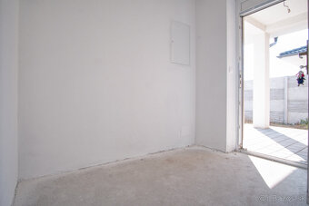 Skolaudovaný 4 izbový rodinný dom (121 m2) - 17