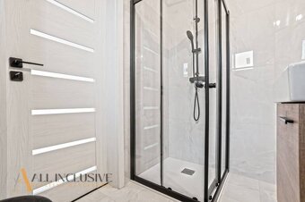 ALL INCLUSIVE | NA PREDAJ 4-IZBOVÉ DVOJDOMY - NOVOSTAVBY, RO - 17