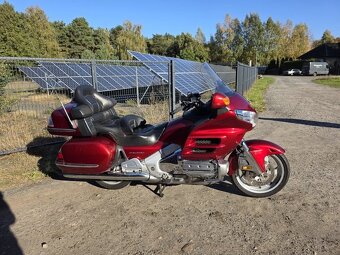 Honda Goldwing GL 1800 - 17