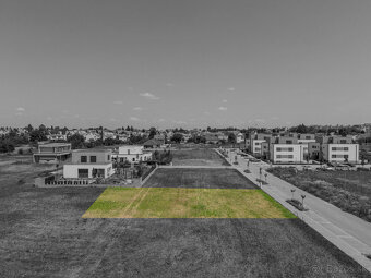 Na predaj nadštandardný stavebný pozemok vo vyhľadávanej lok - 17