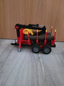 Prepravník dreva s nakladačom Bruder - 17