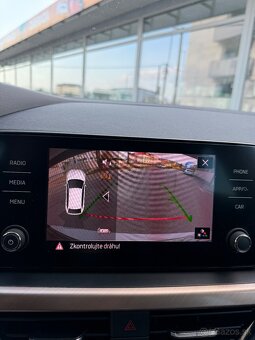 Škoda Scala 1.6 TDI 85kw DSG CarPlay,Navi,Kamera,R18 - 17