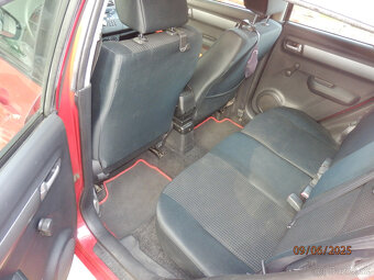 Predám Suzuki Swift 2005-1,3i - 17