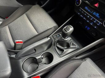 HYUNDAI TUCSON 1.6 GDI 97kW / 1.MAJITEĽ / SK AUTO / NEBÚRANÉ - 17