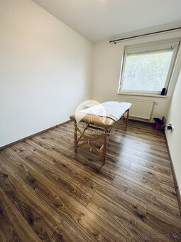 Reality KOMPLEX s.r.o., Vám ponúka na predaj 3-izbový byt v  - 17