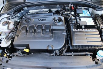 Škoda Octavia Combi RS 2,0 TDI - 17