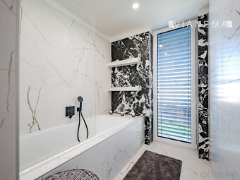 IBA U NÁSNa predaj 4i rodinný dom, 588m2, Trenčianská Turná - 17