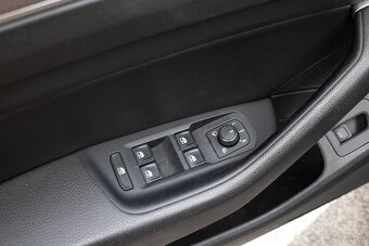 Volkswagen Arteon 2.0 TDI SCR BMT 240k R-Line 4Motion DSG - 17