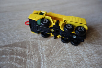 Matchbox Superfast No. 49 Crane Truck - 17
