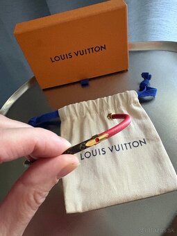 Louis Vuitton Daily Confidential náramok , pc 275€ - 17