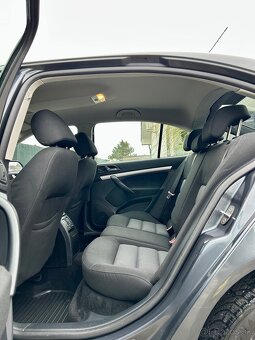 Škoda Octavia 2 1.9 TDi 77kw - 17