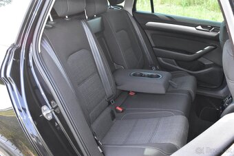 Volkswagen Passat Variant 2.0 TDI DSG /VIRTUAL/ 15.999,- EUR - 17