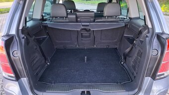 Opel zafira 1.8 benzin .7.miestna - 17