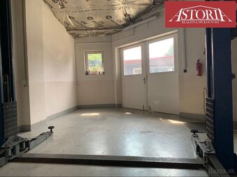 PREDAJ Kompletne zrekonštruovaný rodinný dom v Turanoch - 17