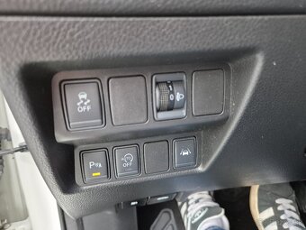 Nissan Qashqai 1.6 dCi Tekna - 17