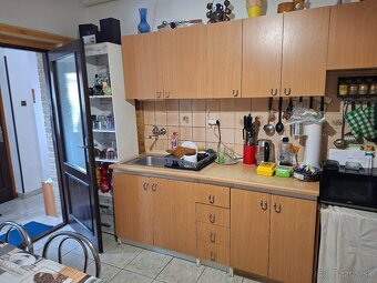 Rodinný dom s. č. 541, Dolné Saliby, okr. Galanta - 17