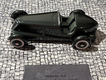 Modely autíčiek 1:43 - 17