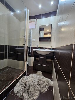 3 izbový  byt - Prievidza  -sever 72m2 - 17