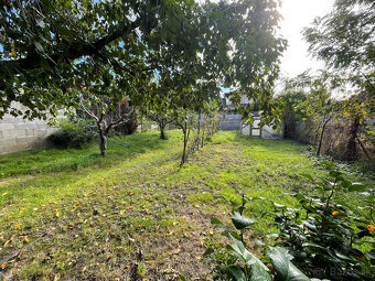 Na predaj - Rodinný dom- s pozemkom 739m² - 17