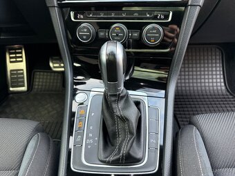 Volkswagen Golf Variant R 2.0 TSI 7.5 310 PS 4MOTION DSG - 17