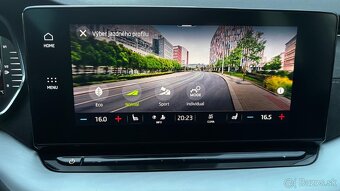 Škoda Octavia Combi 2.0 TDI SCR Style DSG✅MATRIX✅ - 17