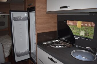 Karavan Weinsberg 500 FDK SKLADOM nový 19.500.-€ bez DPH - 17