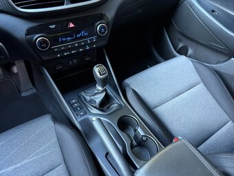 HYUNDAI TUCSON 1.6 T-GDI FAMILY / 48 000 km / 1.MAJITEĽ - 17