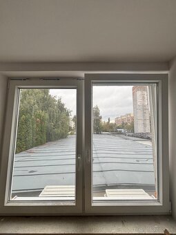 Garážové brány, tieniaca technika, okná - 17