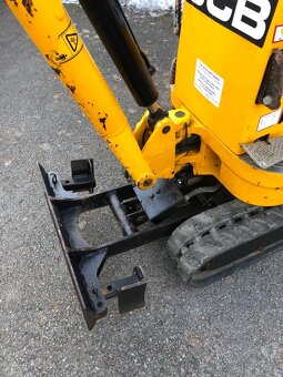K prodeji JCB 8008 minibagr - 17