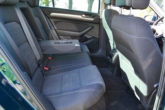 Volkswagen Passat 1.5 TSI ACT Business - 17