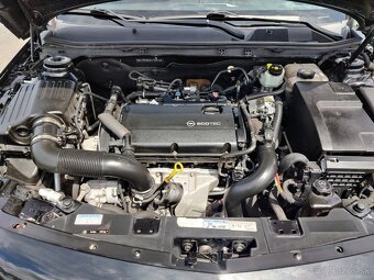 Opel Insignia - 17
