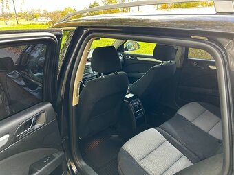 Škoda Superb 2 Combi 2.0 TDI 103Kw 2010 Elegance - 17