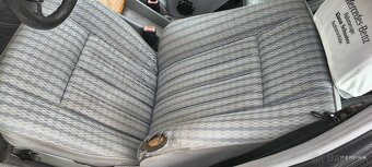 Mercedes W124 230E - 17