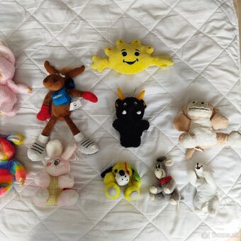 stare hracky, moncici,auto na kabel, tatra a ine - - 17