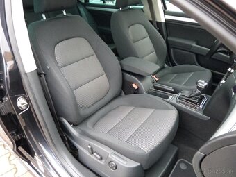 Škoda Superb Combi 2.0 TDI CR 4x4 140k ALLdrive DSG - 17