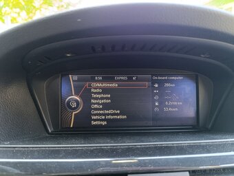 BMW e90 320 2l D 120kw. - 17