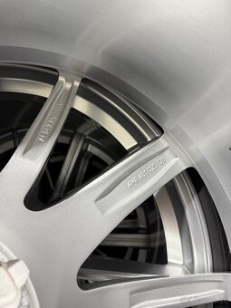 Zimná sada Audi RSQ8 , SQ8 , Q8 , RSQ7 5x112 R22 , 275/40/22 - 17
