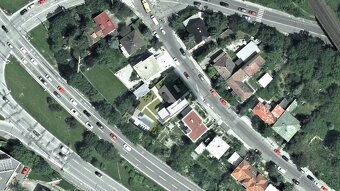 VIACÚČELOVÝ RODINNÝ DOM V BLÍZKOSTI ŽELEZNEJ STUDIENKY - 17
