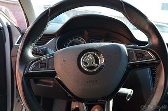 Škoda Octavia 1,6 TDi Ambition Plus 85KW M5 - 17