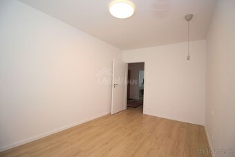 PRENÁJOM krásny zariadený 2 izb BYT Bánovce n/B. - 17