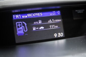 Honda CR-V 2.2 i-DTEC, 4x4, M6 / AJ NA SPLÁTKY / PROTIÚČET / - 17